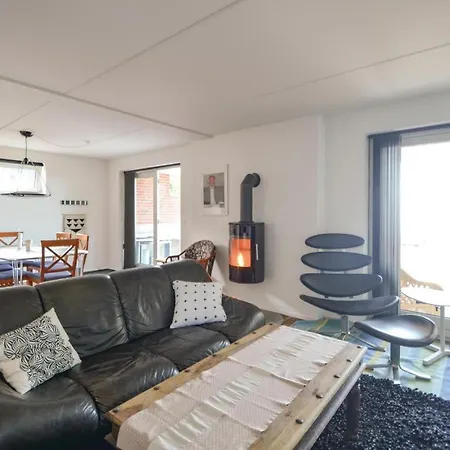 아파트 Three-bedroom In *