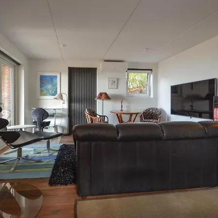 아파트 Three-bedroom In *